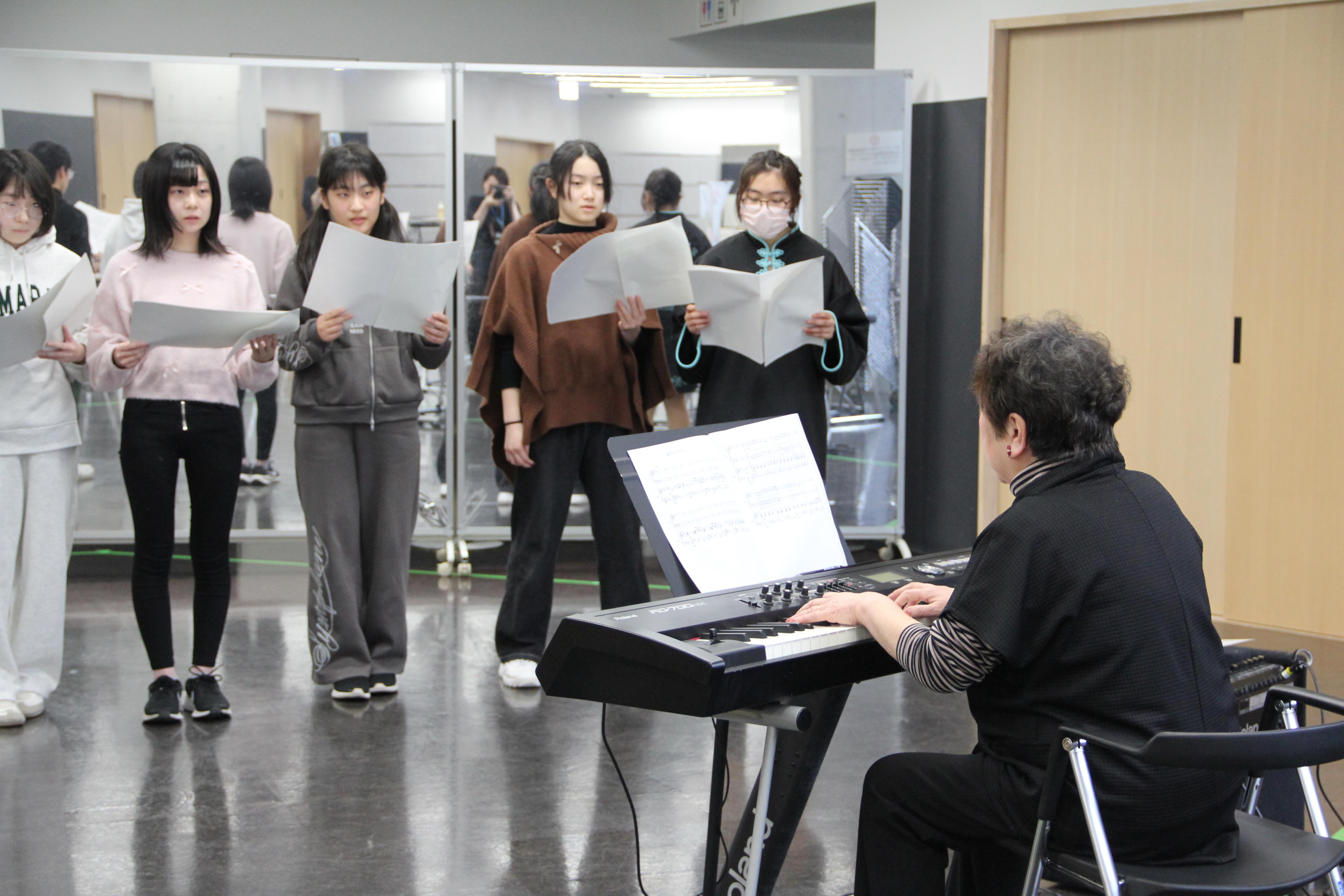 合唱練習.JPG
