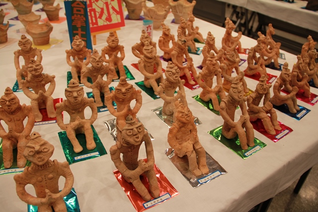 第47回八戸市立是川中学校　木彫・テラコッタ展