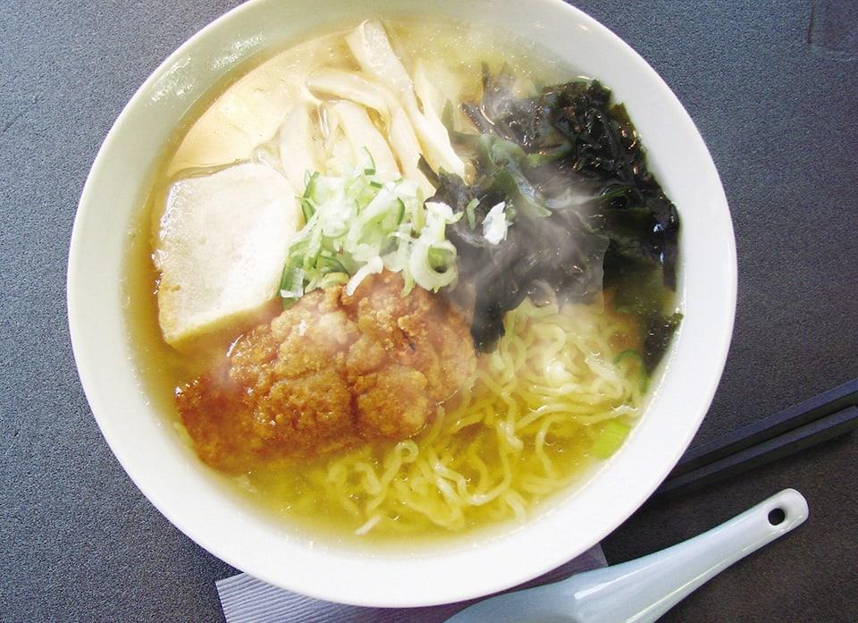 地酒カフェはちのへ