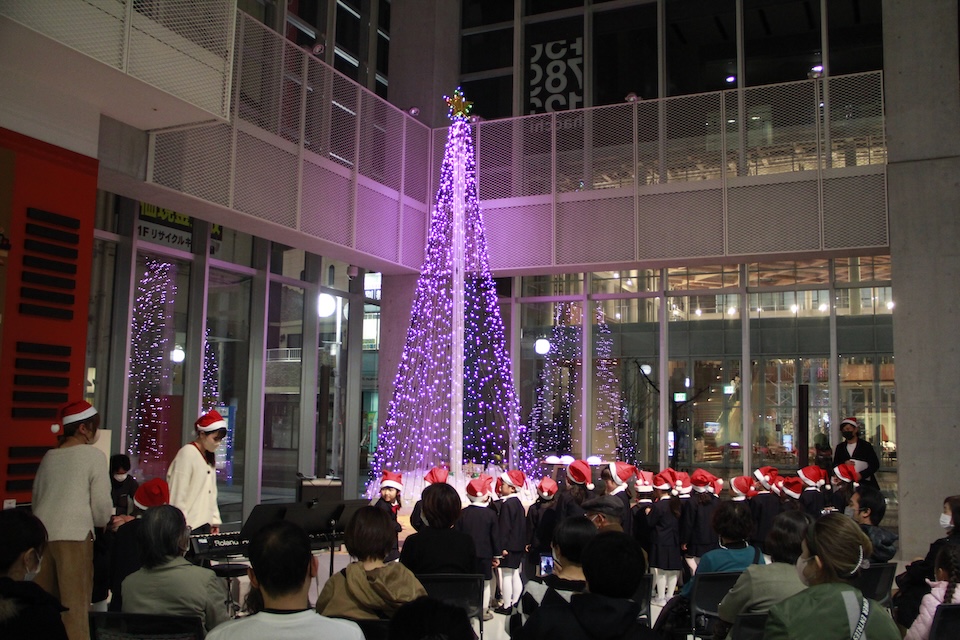 クリスマスツリー点灯式