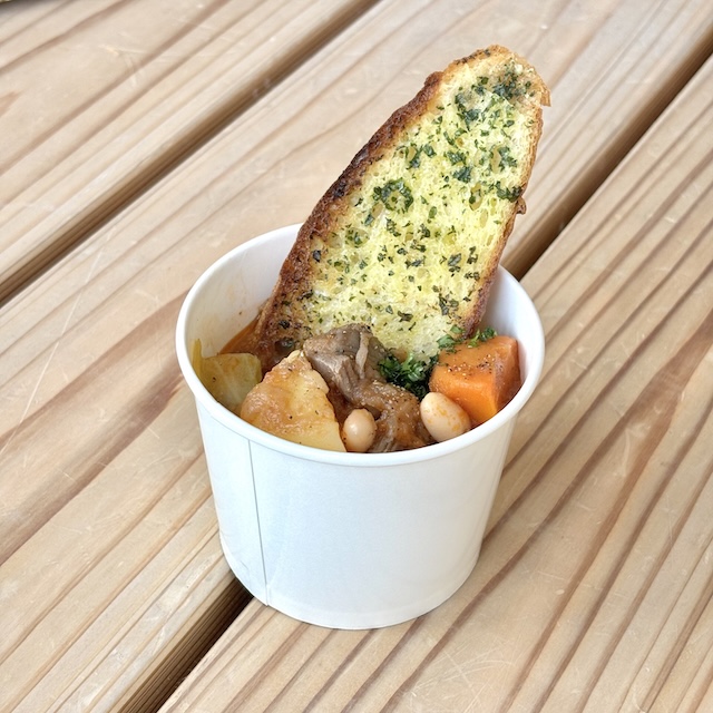 SUKEGAWA goûter×CHEESE DAY_塩漬け牛肉と野菜と豆のスープ